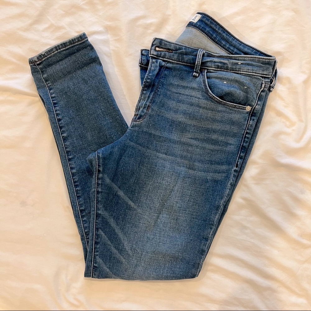 Abercrombie & Fitch Mid Rise Skinny Jeans